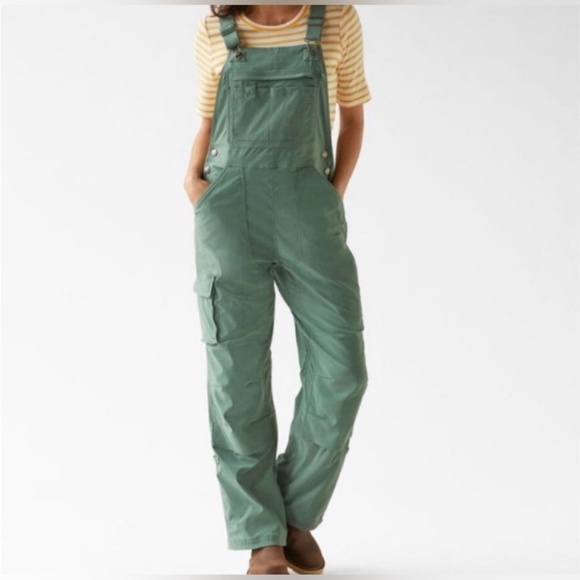 NWT Duluth Heirloom Gardening Bib Overalls L Fir Green...